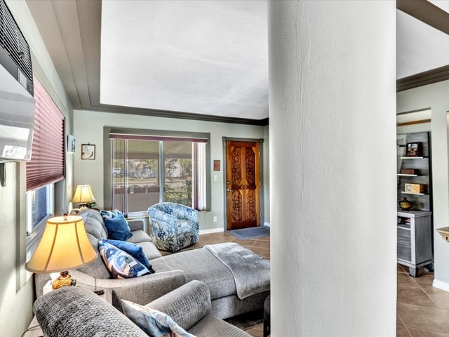 5180 SW 13th Street, Plantation, FL 33317