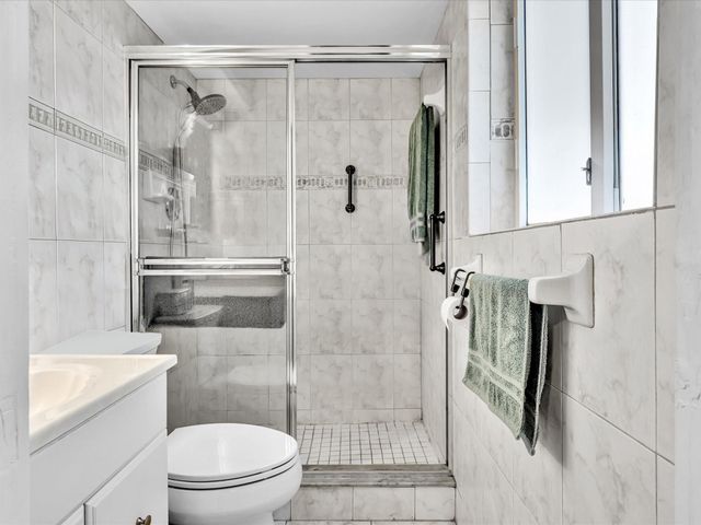 5180 SW 13th Street, Plantation, FL 33317