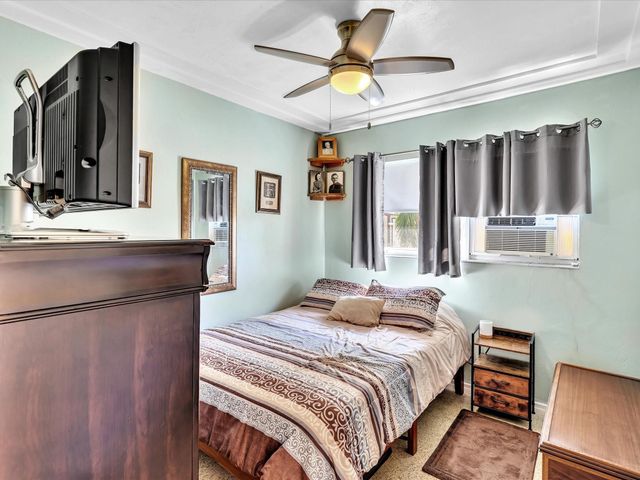 5180 SW 13th Street, Plantation, FL 33317