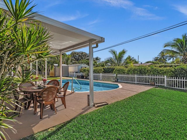 5180 SW 13th Street, Plantation, FL 33317