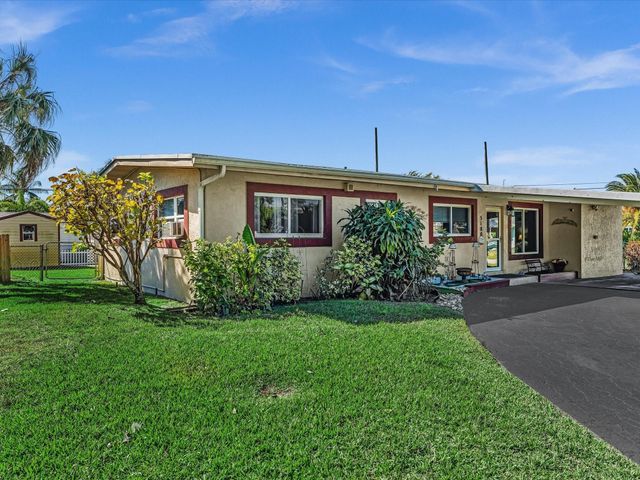 5180 SW 13th Street, Plantation, FL 33317