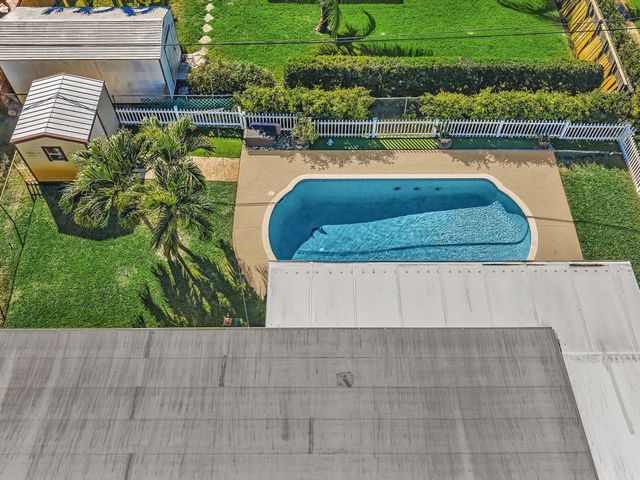 5180 SW 13th Street, Plantation, FL 33317