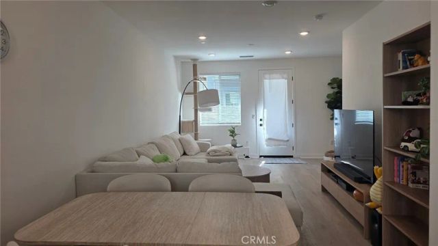 10002 Central Avenue, Garden Grove, CA 92843