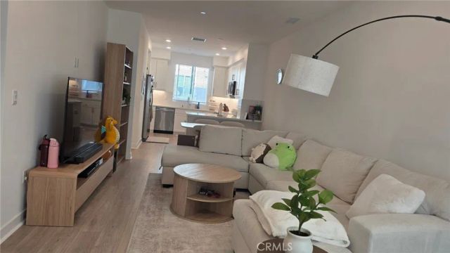 10002 Central Avenue, Garden Grove, CA 92843