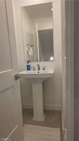 10002 Central Avenue, Garden Grove, CA 92843