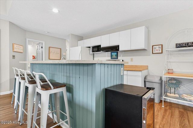 804 Colony Place 4e, Sunset Beach, NC 28468