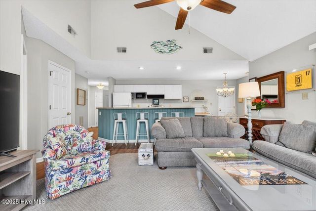 804 Colony Place 4e, Sunset Beach, NC 28468