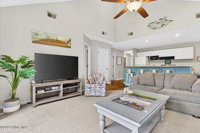 804 Colony Place 4e, Sunset Beach, NC 28468