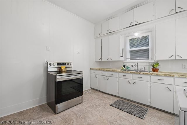 1700 W Street, Fort Smith, AR 72901