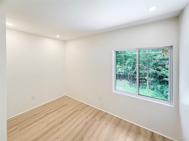 9 Lake Drive, Parksville, NY 12768