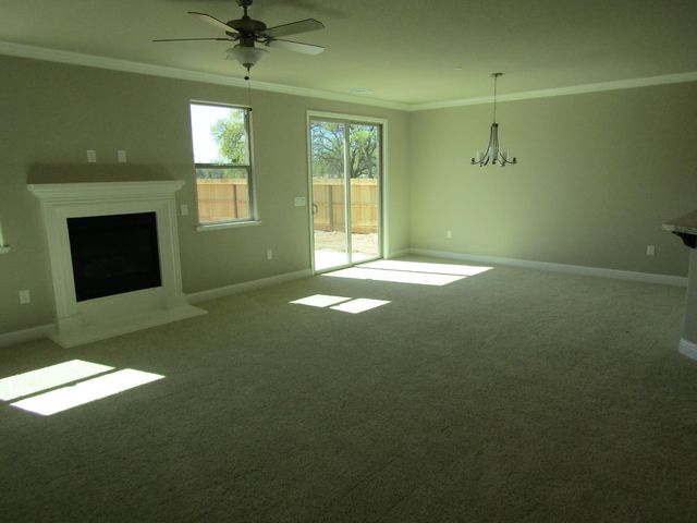 516 Bellflower Cir, Ione, CA 95640