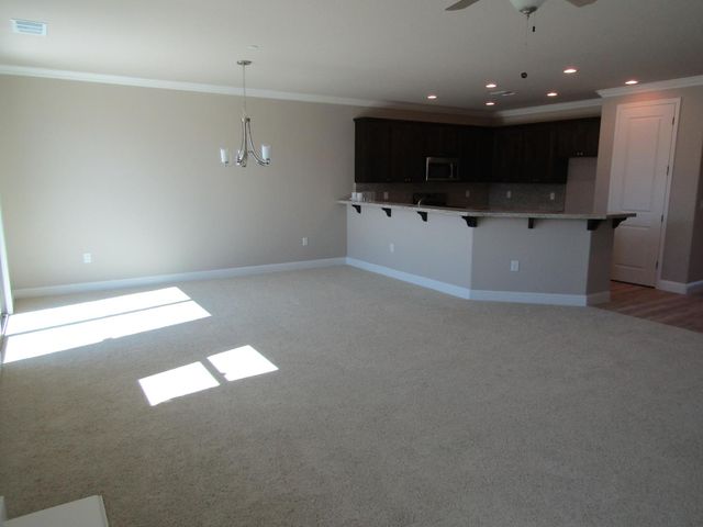 516 Bellflower Cir, Ione, CA 95640