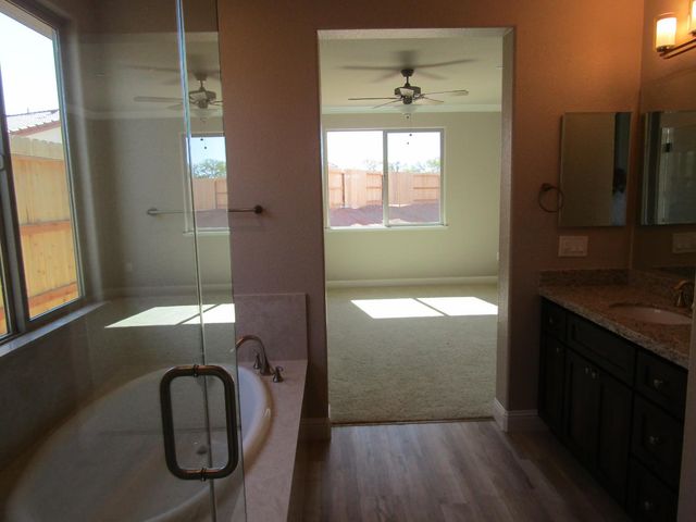 516 Bellflower Cir, Ione, CA 95640