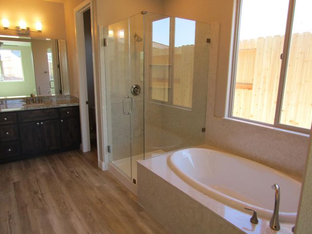 516 Bellflower Cir, Ione, CA 95640