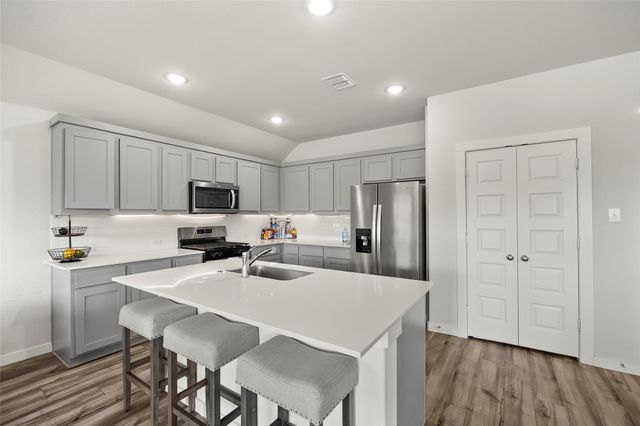 2826 Caroline Street, Royse City, TX 75189
