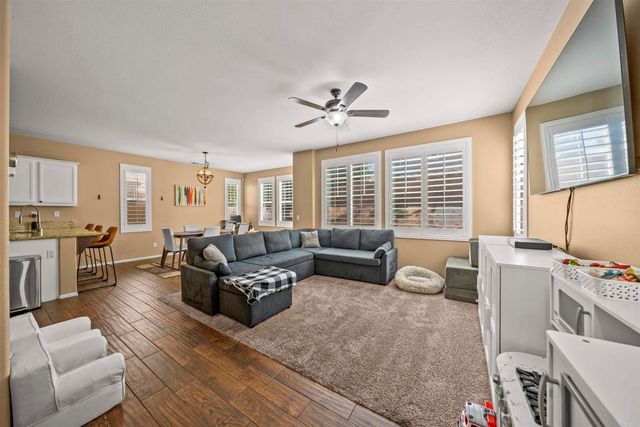 31937 Red Pine Way 80, Temecula, CA 92592