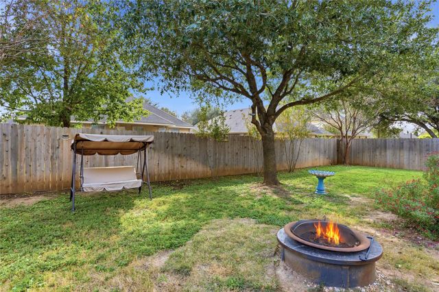 250 Tarbox Brown DR, Buda, TX 78610