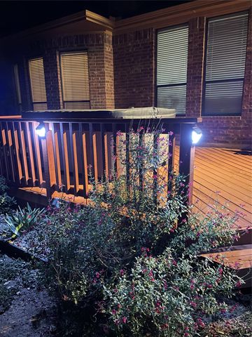 250 Tarbox Brown DR, Buda, TX 78610