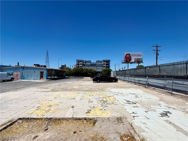 224 North Maryland Parkway, Las Vegas, NV 89101