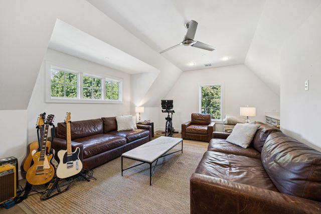 3548 McFarlin Boulevard, University Park, TX 75205