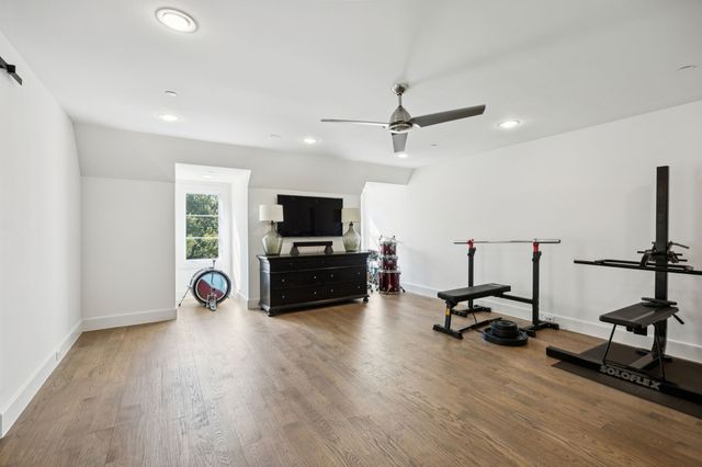 3548 McFarlin Boulevard, University Park, TX 75205