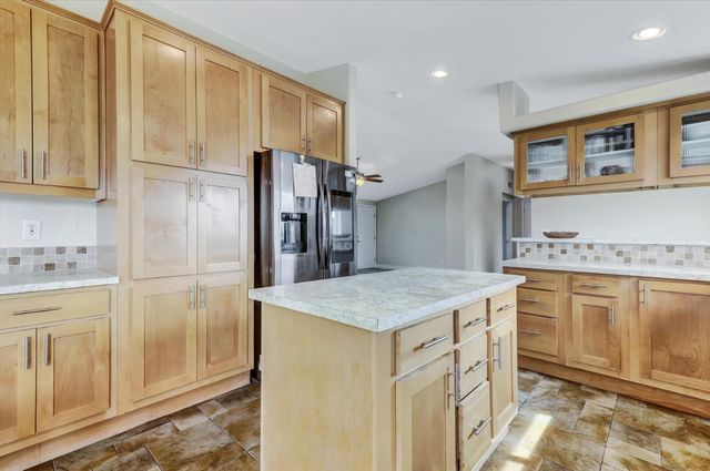 13886 Meadow Valley Rd, Dobbins, CA 95935