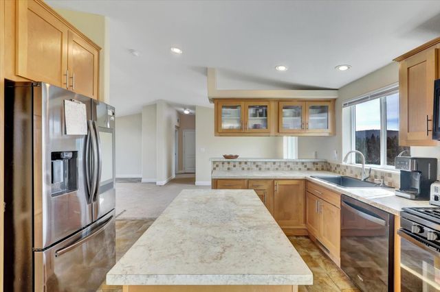 13886 Meadow Valley Rd, Dobbins, CA 95935