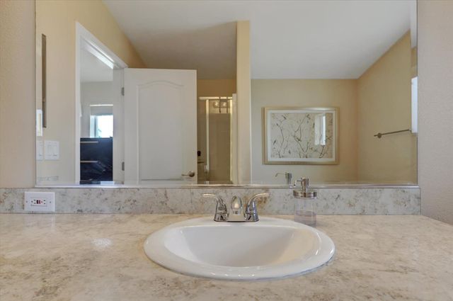 13886 Meadow Valley Rd, Dobbins, CA 95935