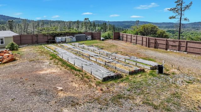 13886 Meadow Valley Rd, Dobbins, CA 95935