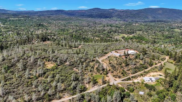 13886 Meadow Valley Rd, Dobbins, CA 95935