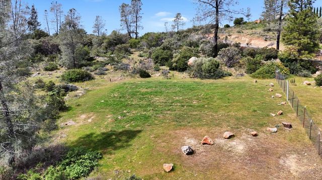 13886 Meadow Valley Rd, Dobbins, CA 95935