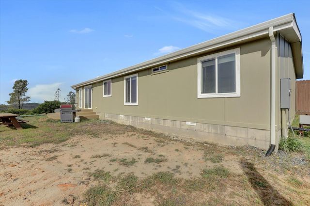 13886 Meadow Valley Rd, Dobbins, CA 95935