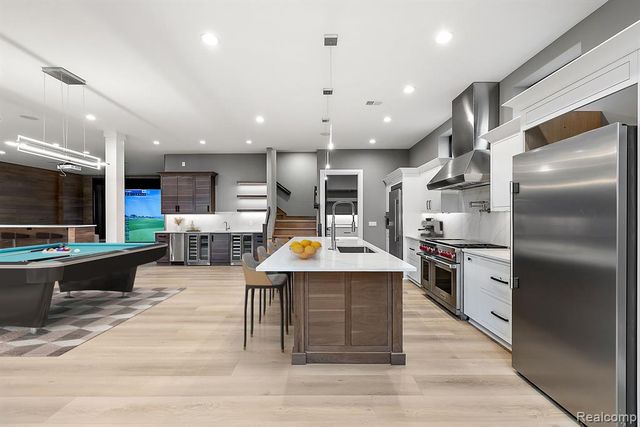 3430 Newbury Court, Oakland, MI 48363