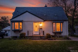 1863 Thomas Avenue, Berkley, MI 48072