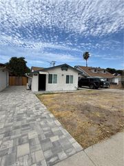 9013 Oneida, Sun Valley, CA 91352
