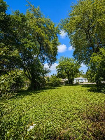 5650 N Miami Ave, Miami, FL 33127