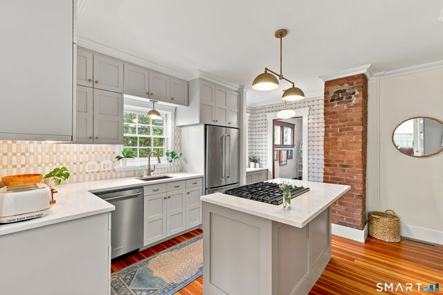 382 Yale Avenue, New Haven, CT 06515