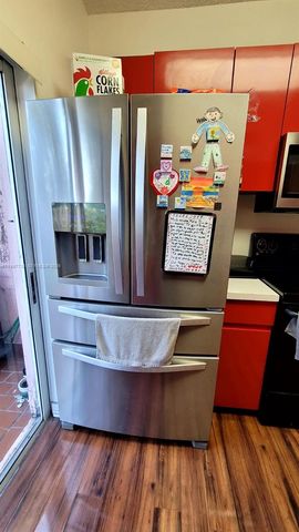 8017 Lake Dr 103, Doral, FL 33166