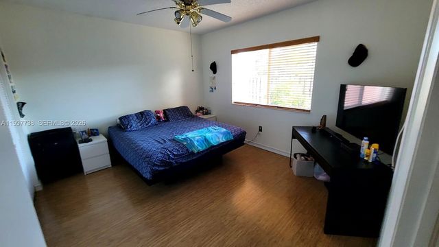 8017 Lake Dr 103, Doral, FL 33166