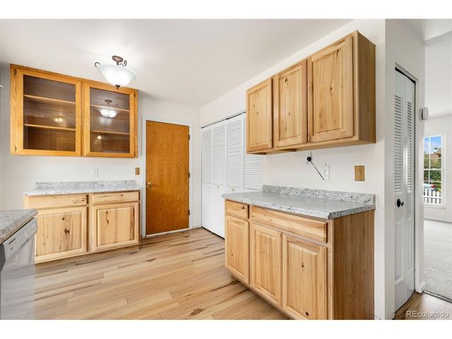 946 W Willow St, Louisville, CO 80027