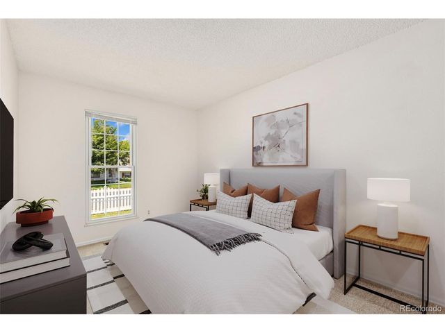 946 W Willow St, Louisville, CO 80027