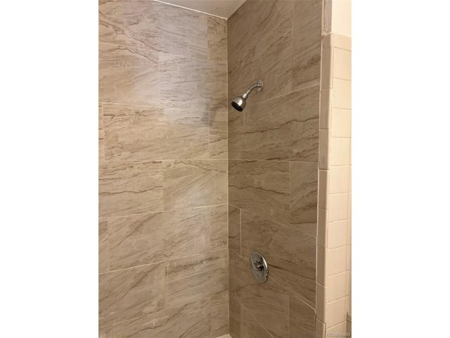 946 W Willow St, Louisville, CO 80027