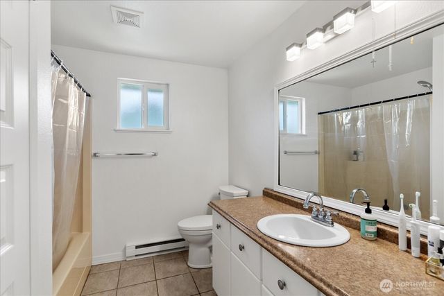 1113 SE 6th Avenue, Oak Harbor, WA 98277
