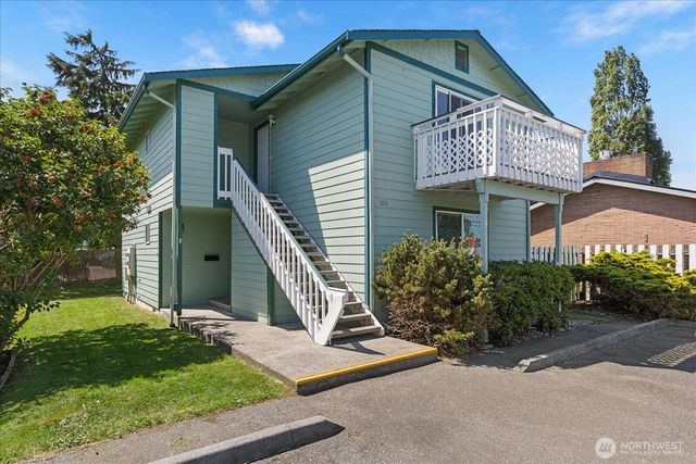 1113 SE 6th Avenue, Oak Harbor, WA 98277