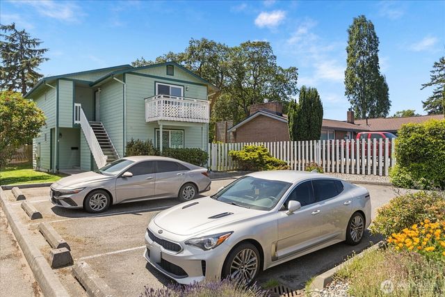 1113 SE 6th Avenue, Oak Harbor, WA 98277