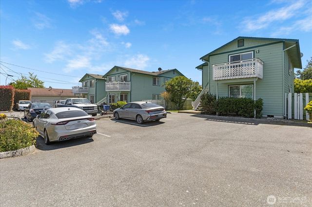1113 SE 6th Avenue, Oak Harbor, WA 98277