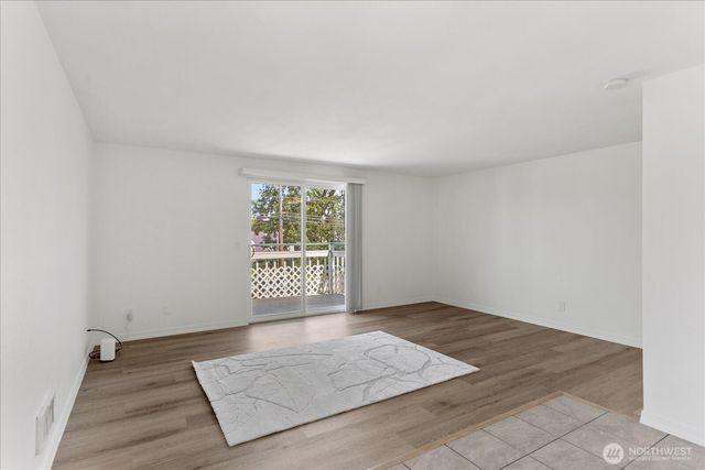 1113 SE 6th Avenue, Oak Harbor, WA 98277