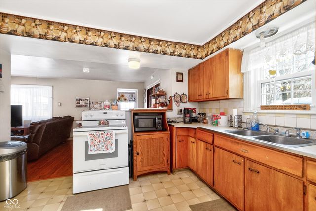 6139 Norwaldo Avenue, Indianapolis, IN 46220