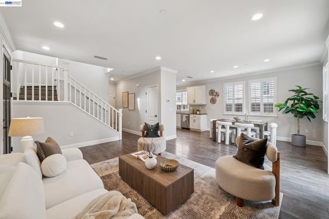 380 Elworthy Ranch Cir, Danville, CA 94526