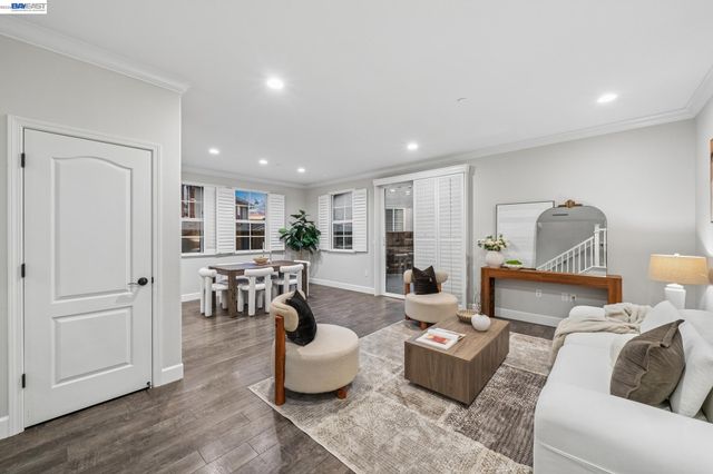 380 Elworthy Ranch Cir, Danville, CA 94526